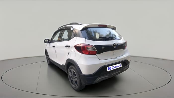2024 Tata TIAGO NRG XZ MT, Petrol, Manual, 23,462 km, exterior