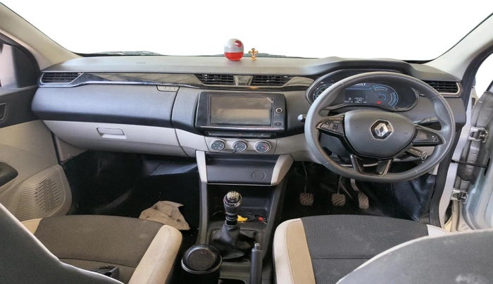 2023 Renault TRIBER RXT, Petrol, Manual, 49,489 km, interior