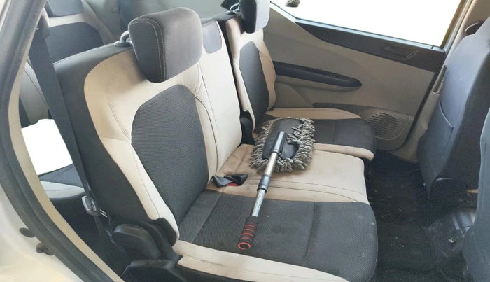 2023 Renault TRIBER RXT, Petrol, Manual, 49,489 km, interior