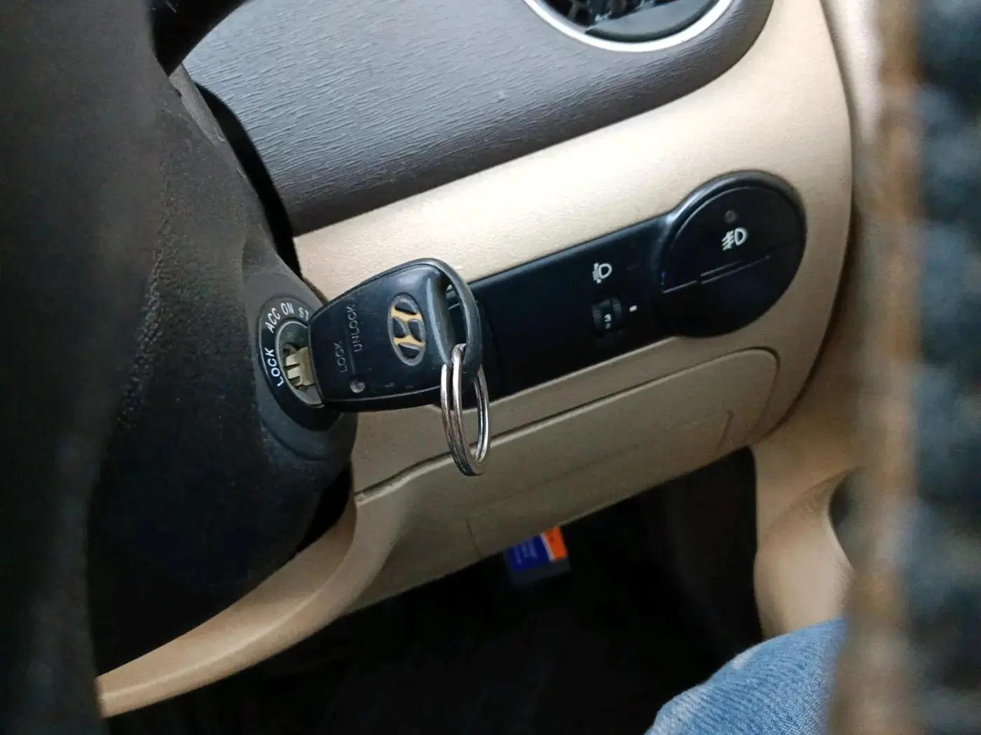 2010 Hyundai i10 ASTA 1.2 AT SUNROOF, Petrol, Automatic, 98,094 km, interior