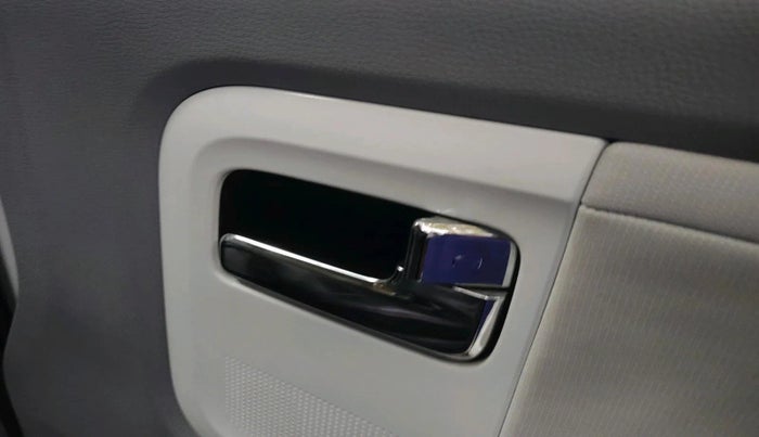 2024 MG COMET  Exclusive, Electric, Automatic, 10,730 km, interior