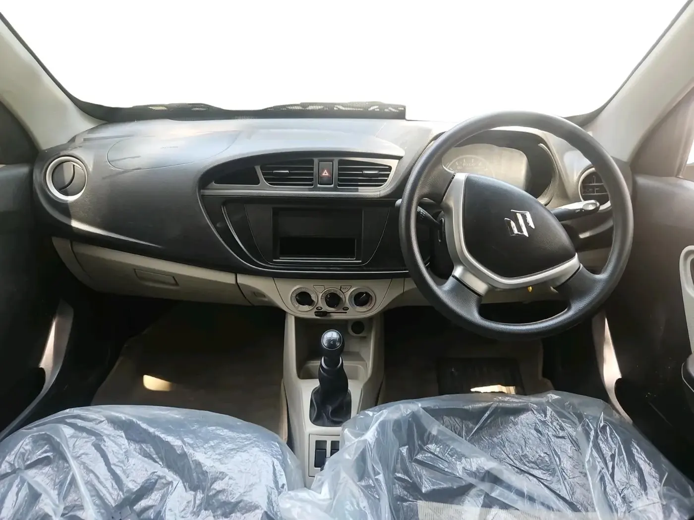 2022 Maruti Alto LXI O, Petrol, Manual, 6,973 km, interior