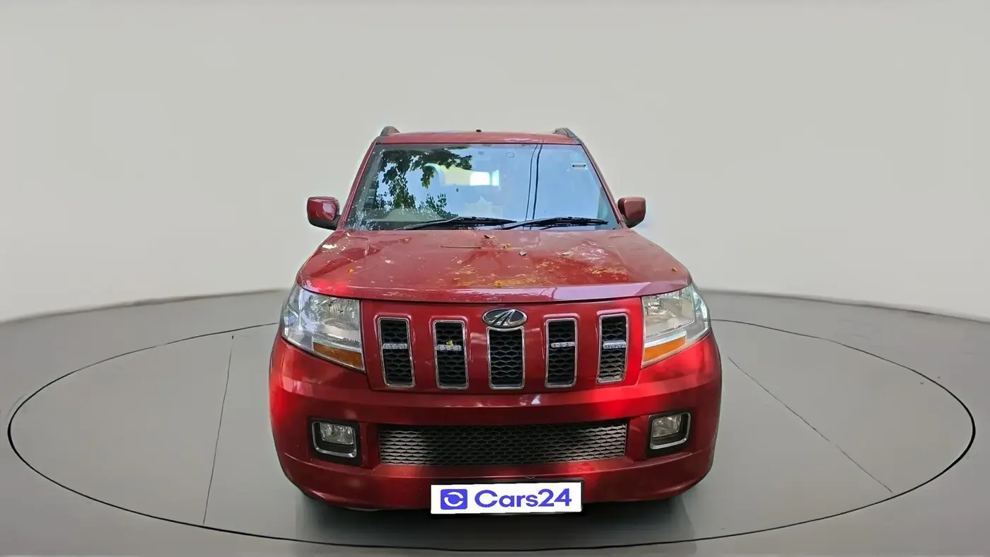 2017 Mahindra TUV300 T8, Diesel, Manual, 70,429 km, exterior