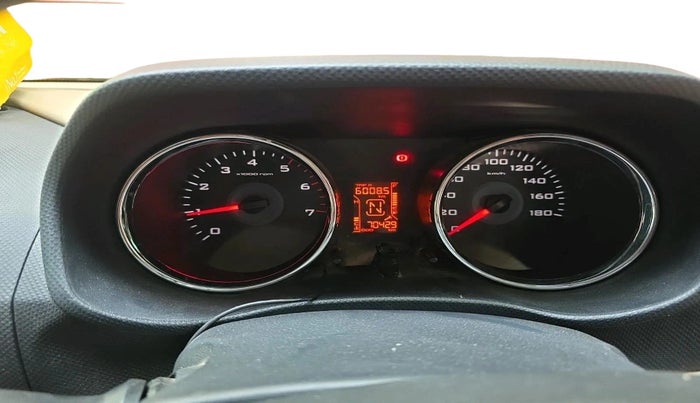 2017 Mahindra TUV300 T8, Diesel, Manual, 70,429 km, interior