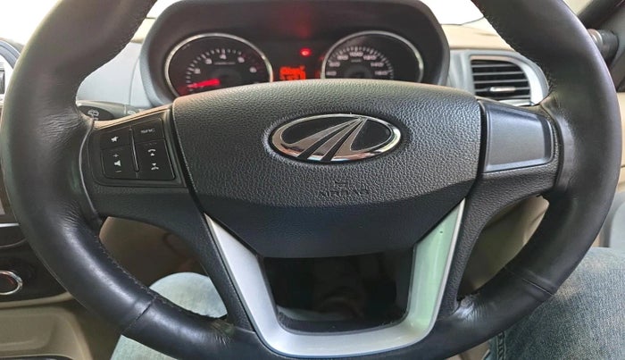 2017 Mahindra TUV300 T8, Diesel, Manual, 70,429 km, interior