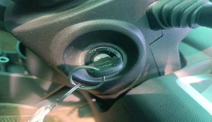 2013 Chevrolet Beat LT DIESEL, Diesel, Manual, 88,639 km, interior