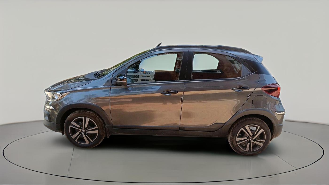 2022 Tata TIAGO NRG XZ MT, Petrol, Manual, 2,500 km, exterior