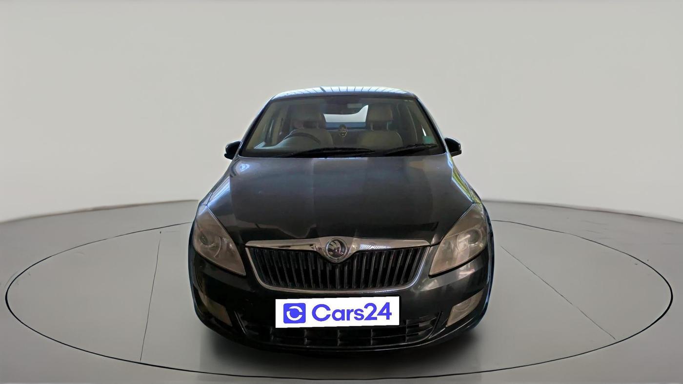 2015 Skoda Rapid 1.5 TDI CR STYLE PLUS AT, Diesel, Automatic, 1,28,474 km, exterior