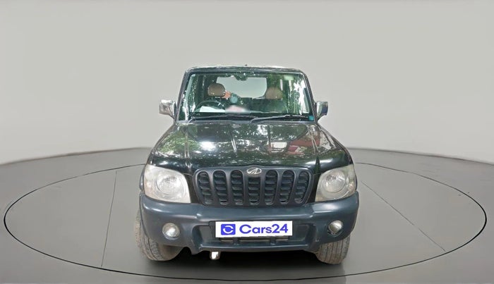 2003 Mahindra Scorpio 2.6 DX, Diesel, Manual, 1,86,241 km, exterior