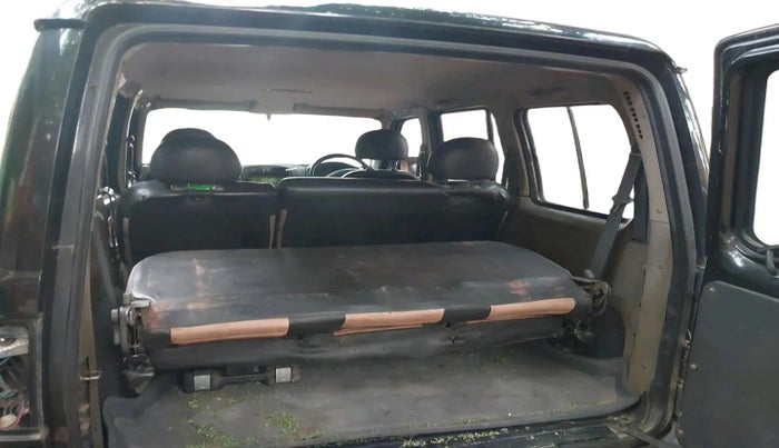 2003 Mahindra Scorpio 2.6 DX, Diesel, Manual, 1,86,241 km, exterior