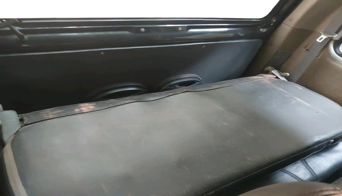 2003 Mahindra Scorpio 2.6 DX, Diesel, Manual, 1,86,241 km, interior