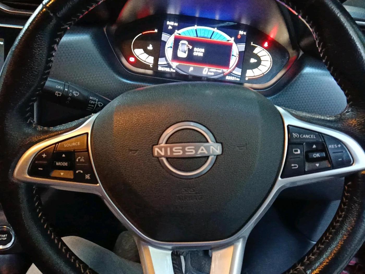 2021 Nissan MAGNITE XV PREMIUM TURBO (O) CVT DUAL TONE, Petrol, Automatic, 82,321 km, interior