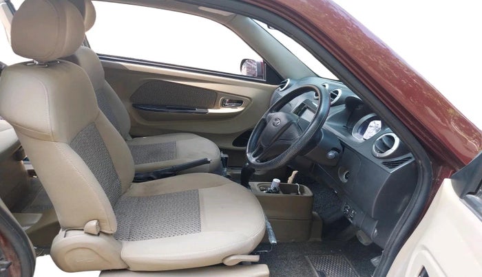 2018 Mahindra E20 Plus P6, Electric, Automatic, 16,529 km, interior