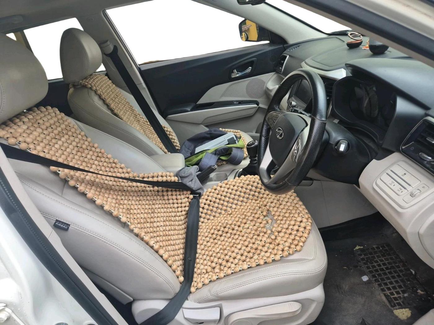 2020 Mahindra XUV300 W8 (O) 1.5 DIESEL, Diesel, Manual, 55,955 km, interior