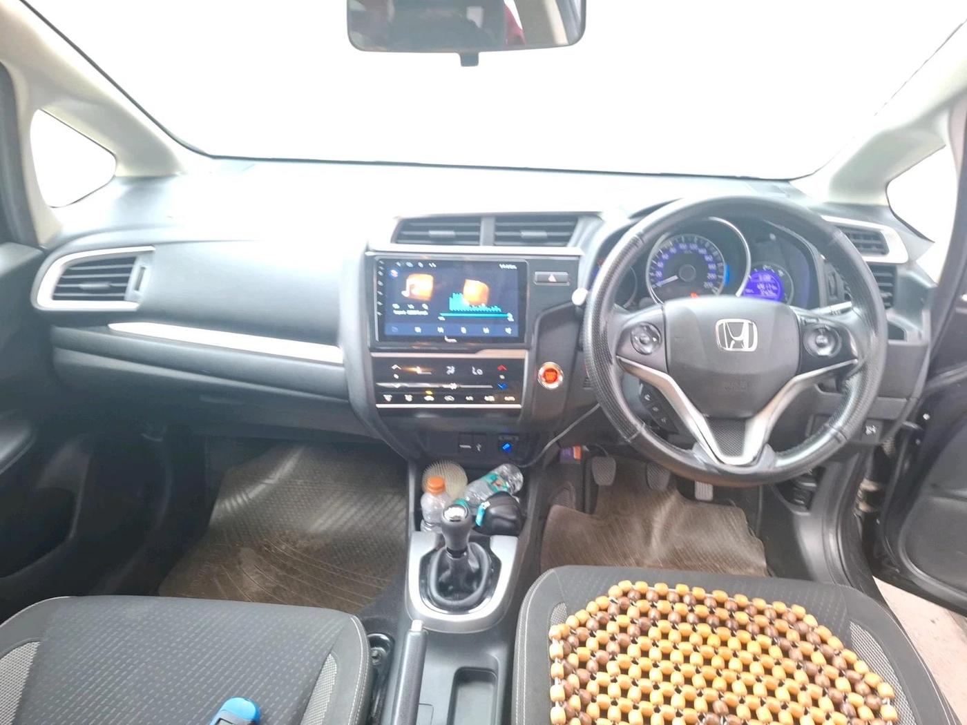 2018 Honda WR-V 1.5L I-DTEC VX MT, Diesel, Manual, 1,26,171 km, interior