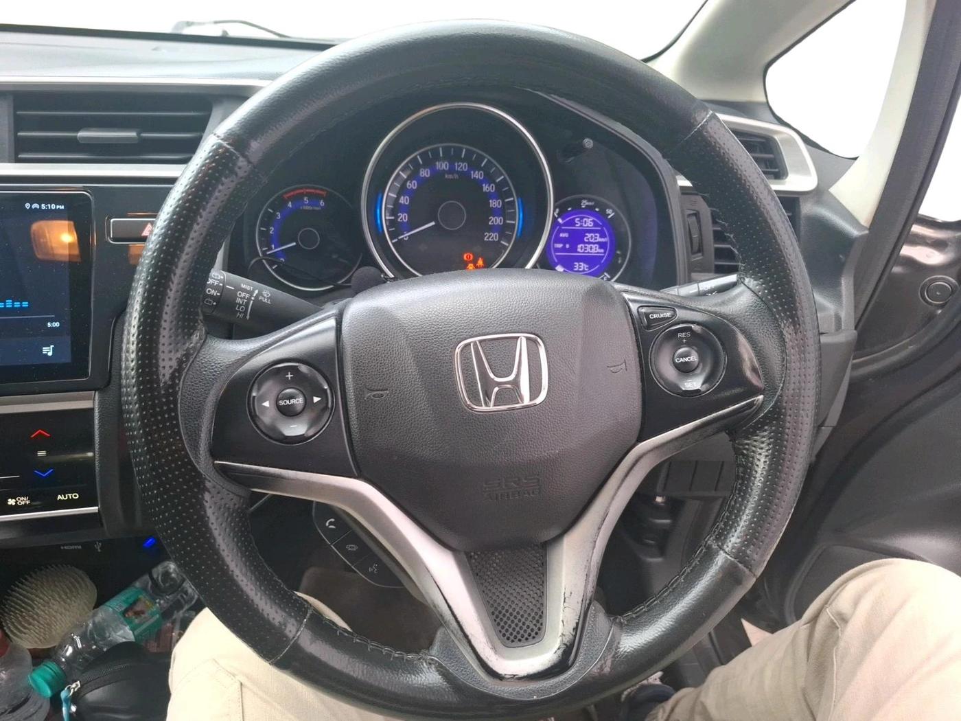 2018 Honda WR-V 1.5L I-DTEC VX MT, Diesel, Manual, 1,26,171 km, interior