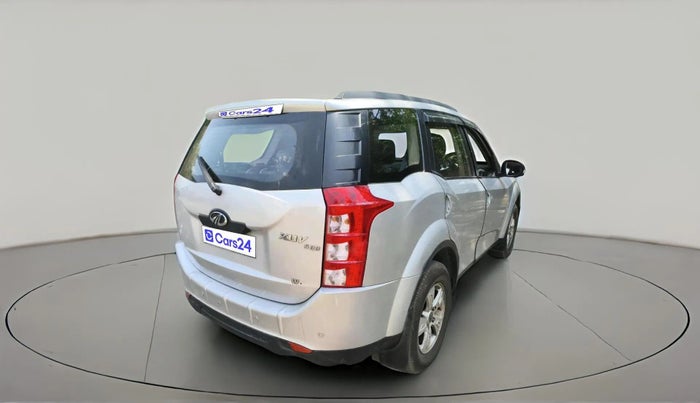 2013 Mahindra XUV500 W8, Diesel, Manual, 1,02,191 km, exterior