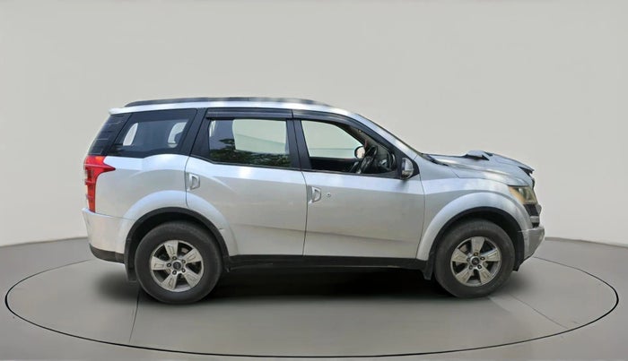 2013 Mahindra XUV500 W8, Diesel, Manual, 1,02,191 km, exterior
