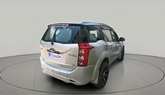 2014 Mahindra XUV500 W4, Diesel, Manual, 1,06,486 km, exterior