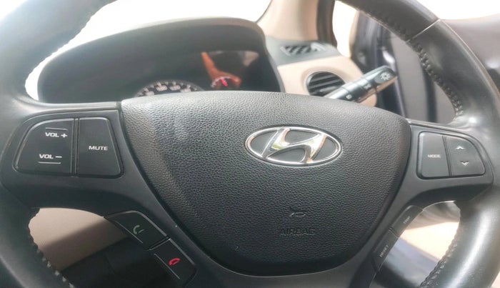 2016 Hyundai Grand i10 ASTA (O) 1.2 KAPPA VTVT, Petrol, Manual, 38,680 km, interior