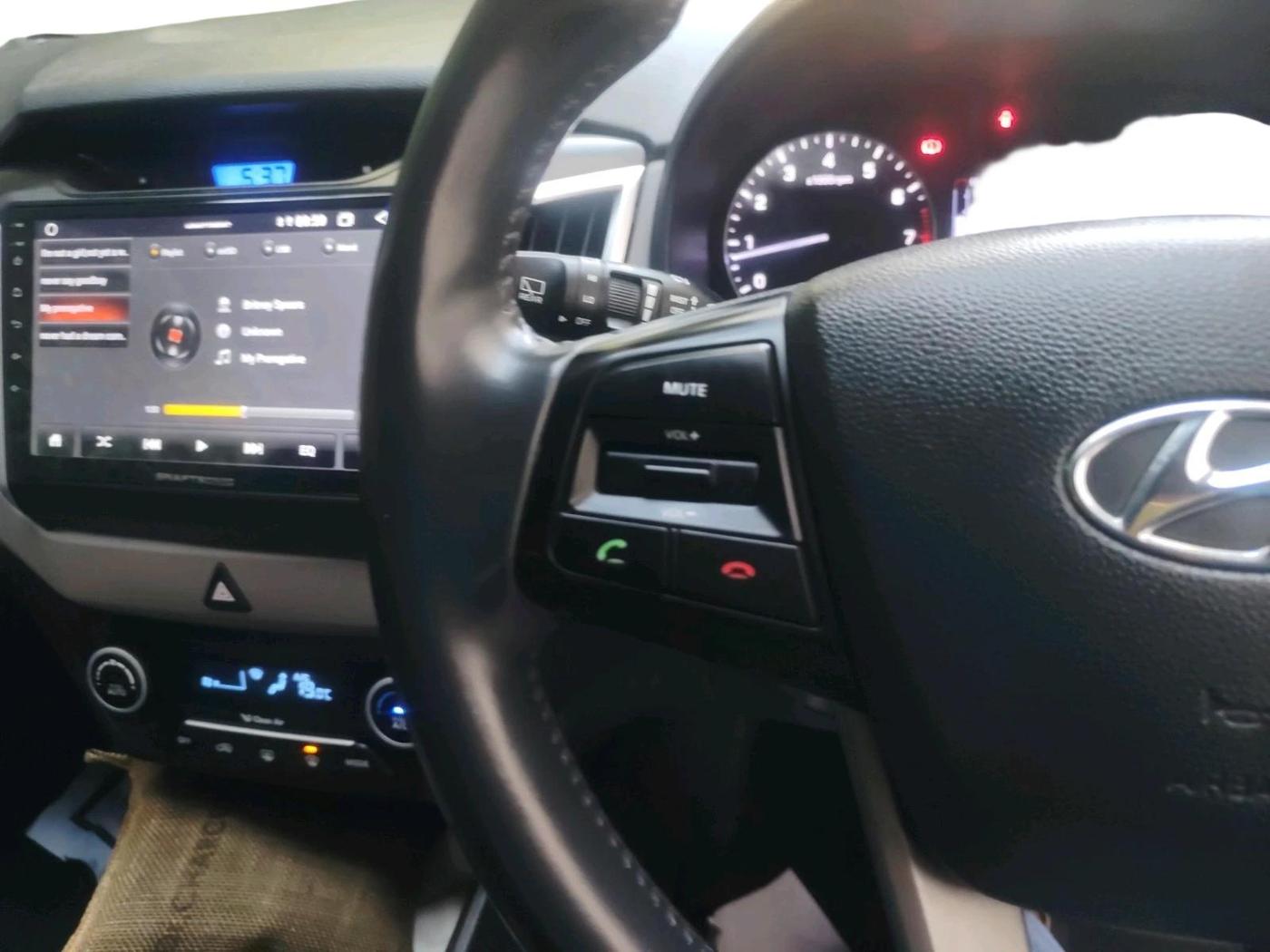 2017 Hyundai Creta SX PLUS AT 1.6 PETROL, Petrol, Automatic, 85,466 km, interior