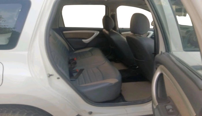 2014 Renault Duster 85 PS RXL DIESEL, Diesel, Manual, 98,587 km, interior