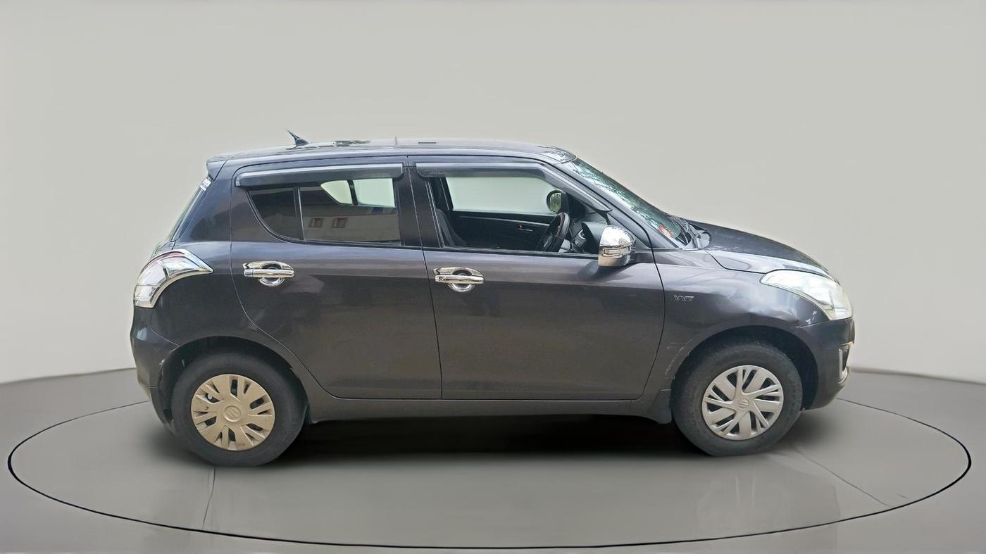 2017 Maruti Swift VXI, Petrol, Manual, 71,805 km, exterior