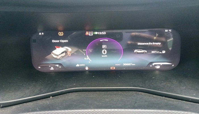 2023 Tata NEXON Fearless Plus Purple DCA Dual Tone 1.2 Petrol, Petrol, Automatic, 30,687 km, interior