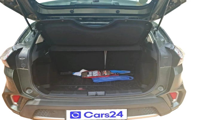 2022 Tata NEXON XZA PLUS (L), Petrol, Automatic, 26,650 km, exterior