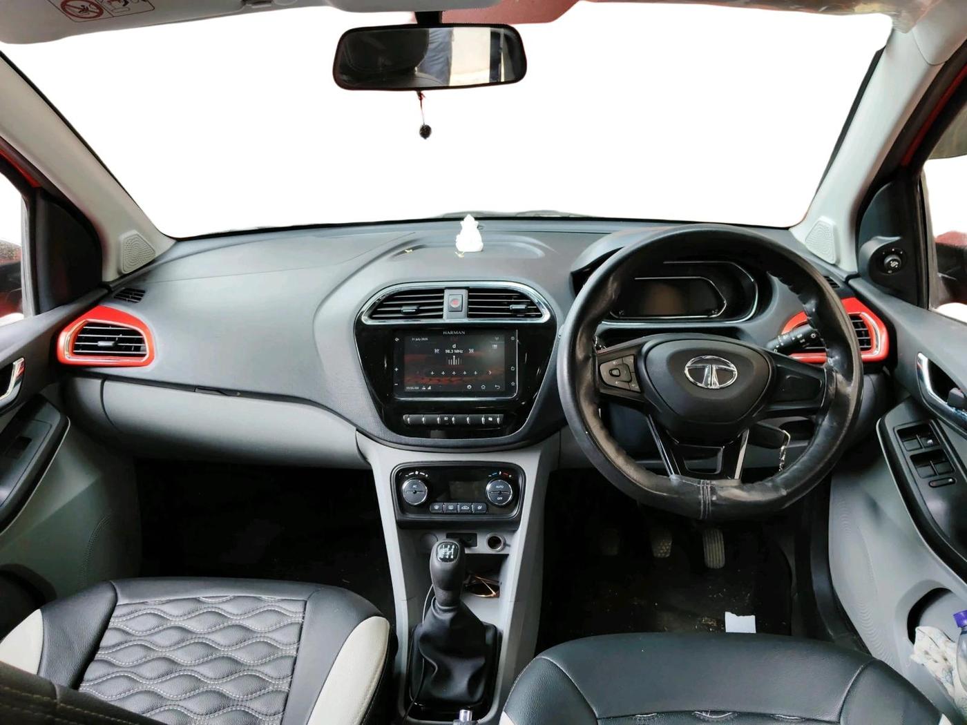 2021 Tata Tiago XZ PLUS PETROL, Petrol, Manual, 36,748 km, interior