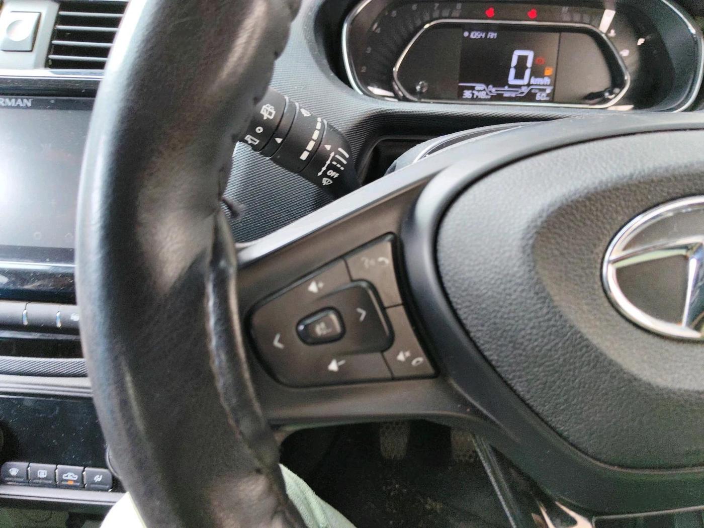 2021 Tata Tiago XZ PLUS PETROL, Petrol, Manual, 36,748 km, interior