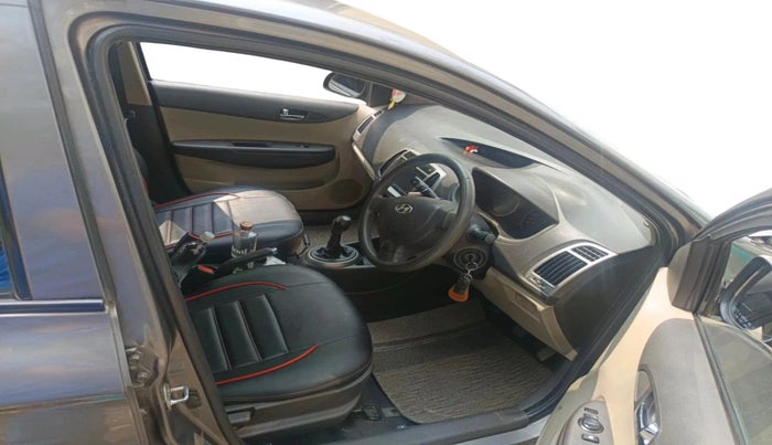 2012 Hyundai i20 MAGNA (O) 1.4 CRDI, Diesel, Manual, 93,589 km, interior