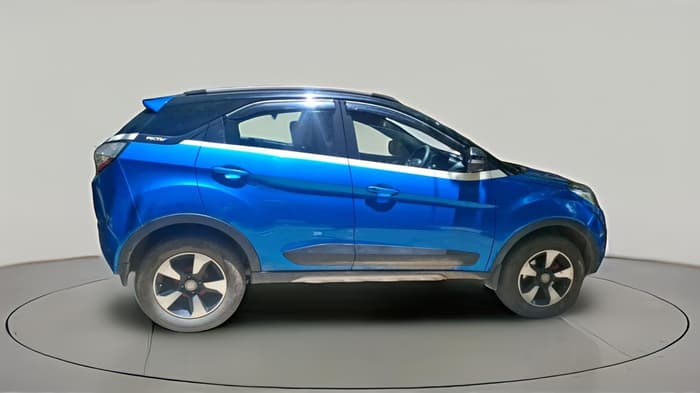 2018 Tata NEXON XZA PLUS PETROL DUAL TONE, Petrol, Automatic, 62,617 km, exterior