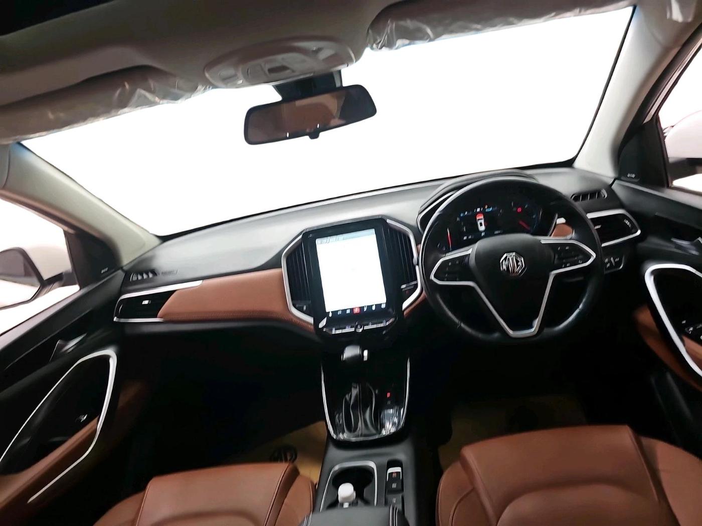 2020 MG HECTOR PLUS SHARP 1.5 PETROL TURBO DCT 6-STR, Petrol, Automatic, 29,404 km, interior