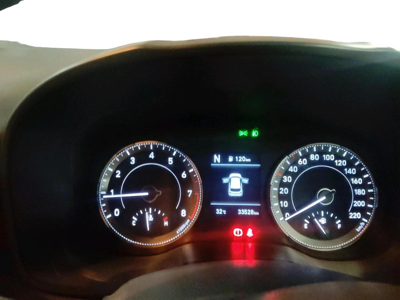 2021 Hyundai VENUE SX 1.0 TURBO IMT, Petrol, Manual, 33,528 km, interior