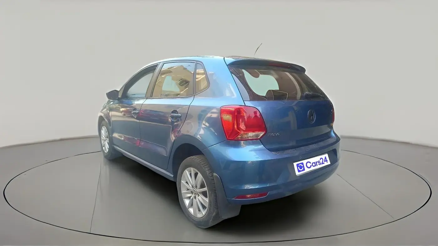 2017 Volkswagen Polo HIGHLINE1.2L, Petrol, Manual, 86,874 km, exterior