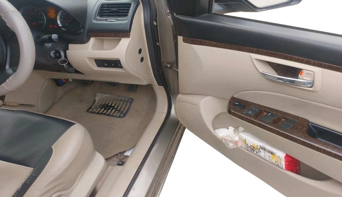 2015 Maruti Swift Dzire VXI, Petrol, Manual, 1,10,952 km, interior
