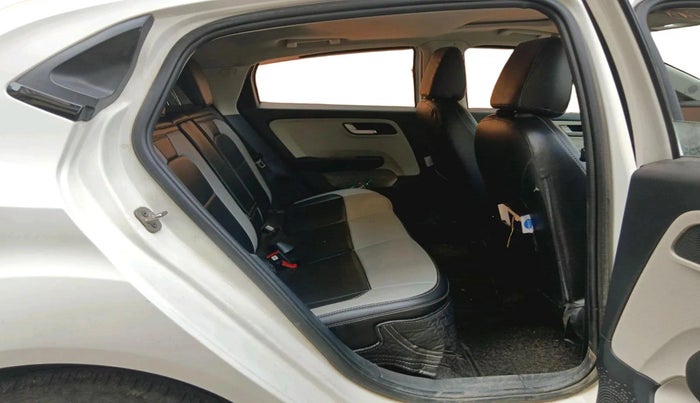 2024 Tata ALTROZ XZ PLUS SUNROOF CNG, CNG, Manual, 20,898 km, interior