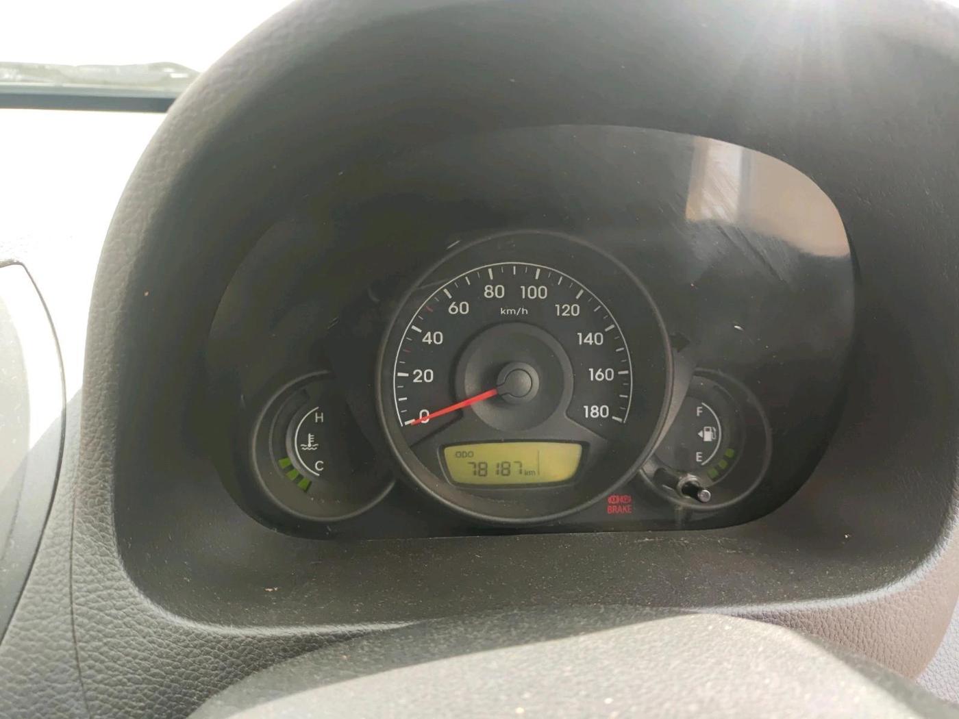 2013 Hyundai Eon D-LITE, Petrol, Manual, 78,187 km, interior