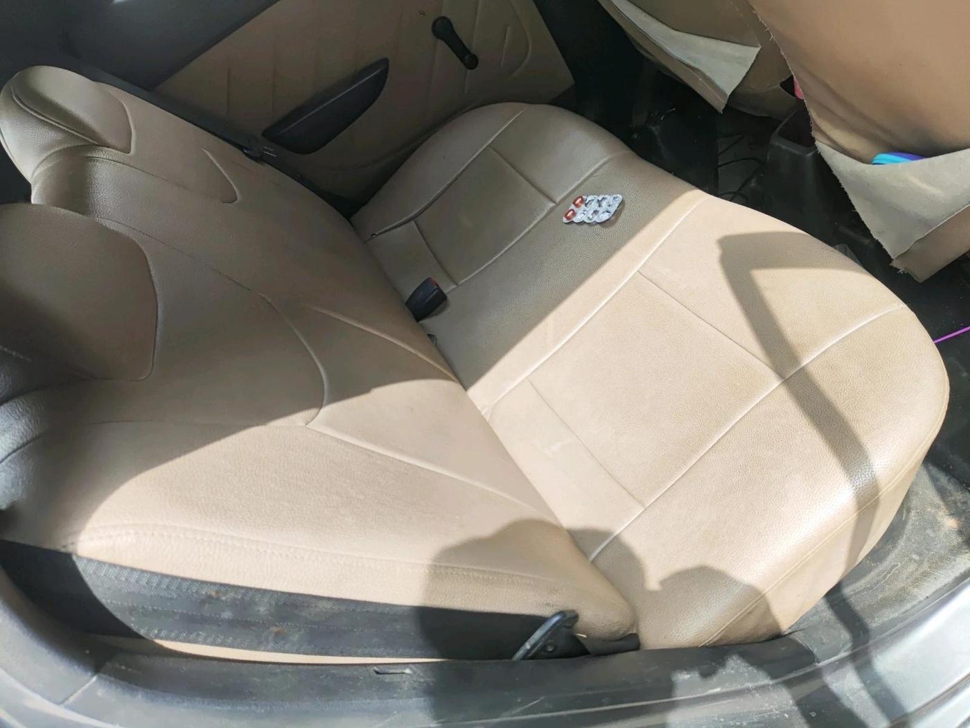 2013 Hyundai Eon D-LITE, Petrol, Manual, 78,187 km, interior