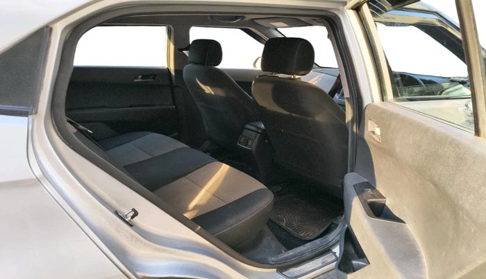 2016 Hyundai Creta SX PLUS AT 1.6 DIESEL, Diesel, Automatic, 86,705 km, interior