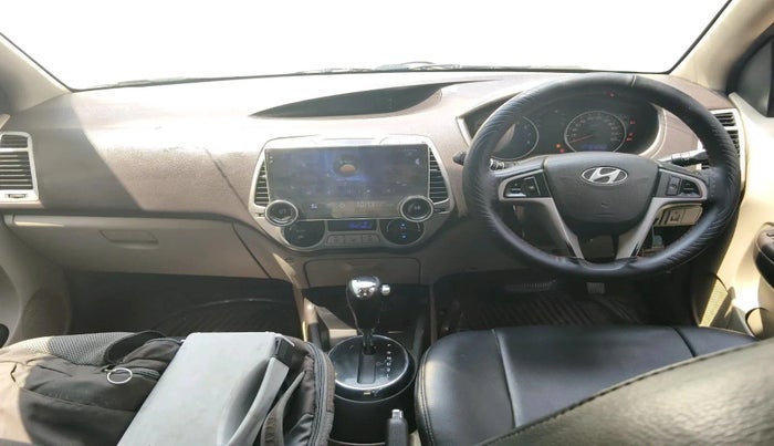 2010 Hyundai i20 ASTA 1.4 AT, Petrol, Automatic, 81,570 km, interior
