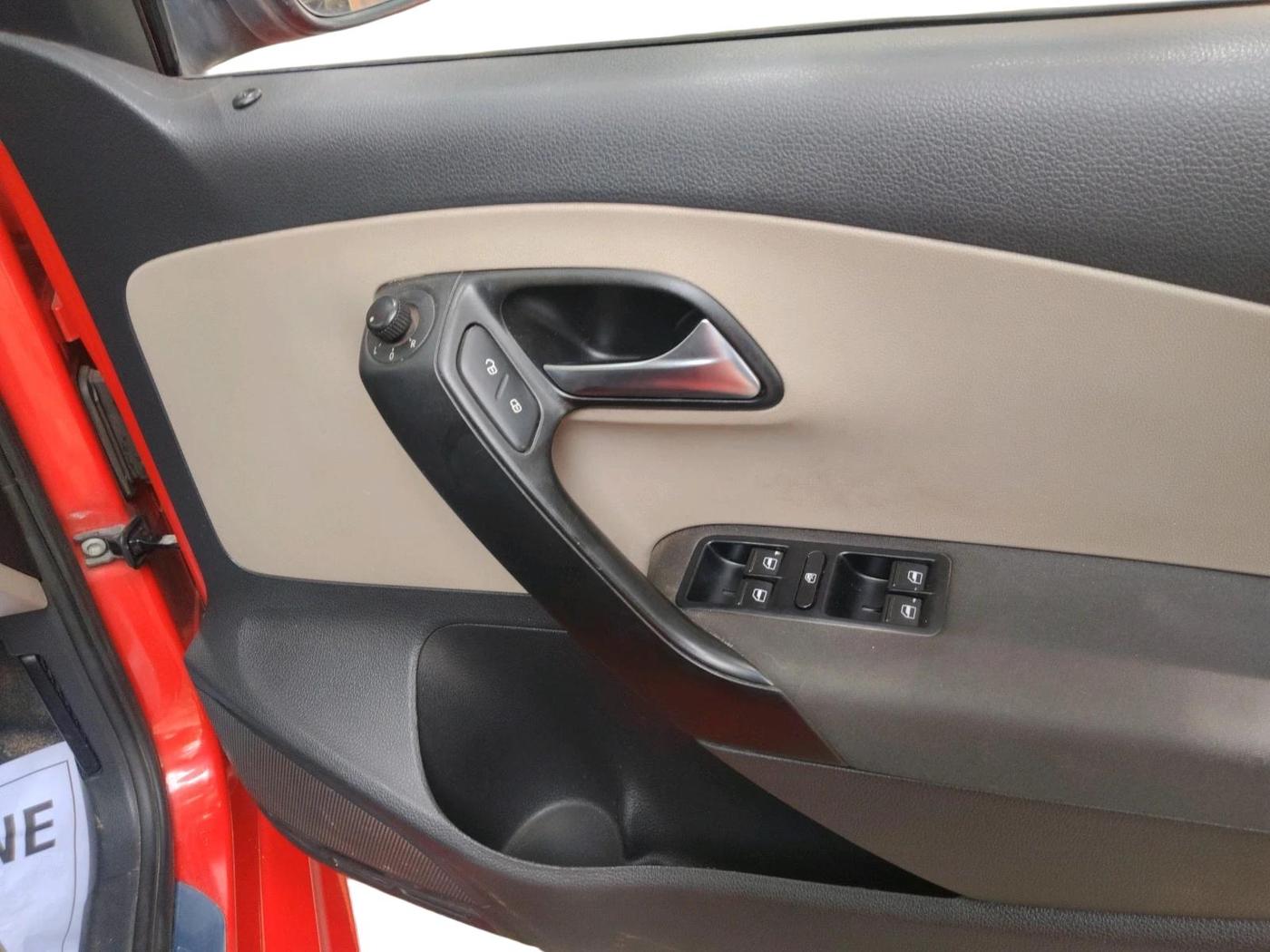 2014 Volkswagen Polo GT TSI AT, Petrol, Automatic, 47,975 km, interior