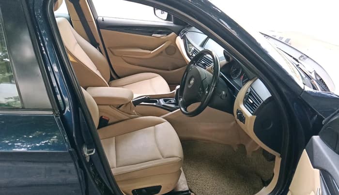 2011 BMW X1 sDrive20d, Diesel, Automatic, 1,27,660 km, interior