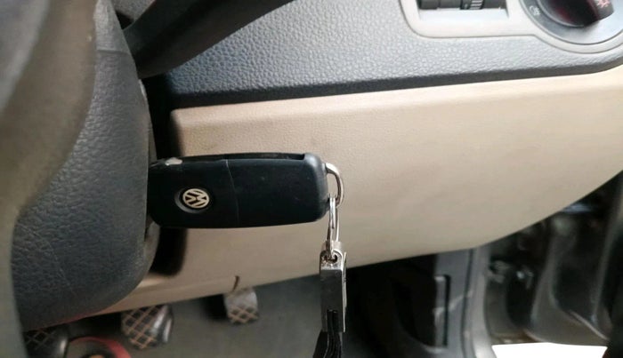 2013 Volkswagen Polo COMFORTLINE 1.2L, Diesel, Manual, 95,616 km, interior