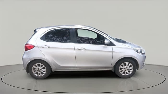 2016 Tata Tiago XZ PETROL, CNG, Manual, 1,33,267 km, exterior