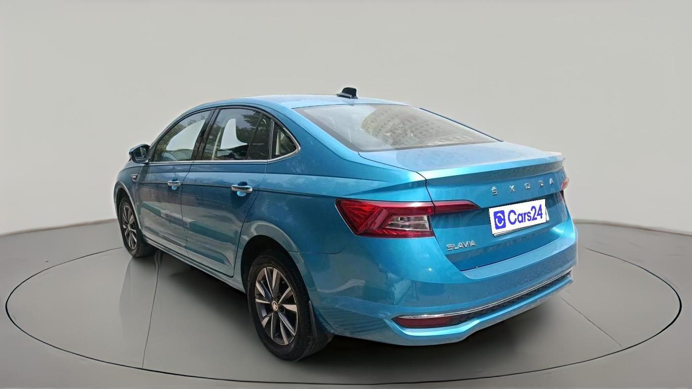 2022 Skoda SLAVIA STYLE 1.0L TSI MT, Petrol, Manual, 55,153 km, exterior