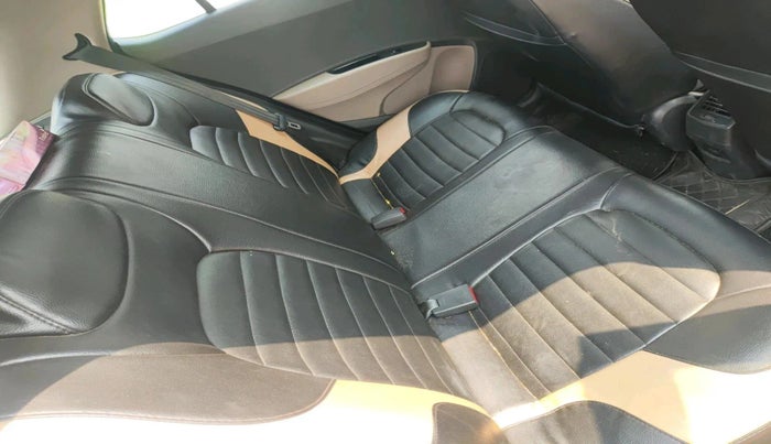 2019 Hyundai Grand i10 SPORTZ AT 1.2 KAPPA VTVT, Petrol, Automatic, 1,11,723 km, interior