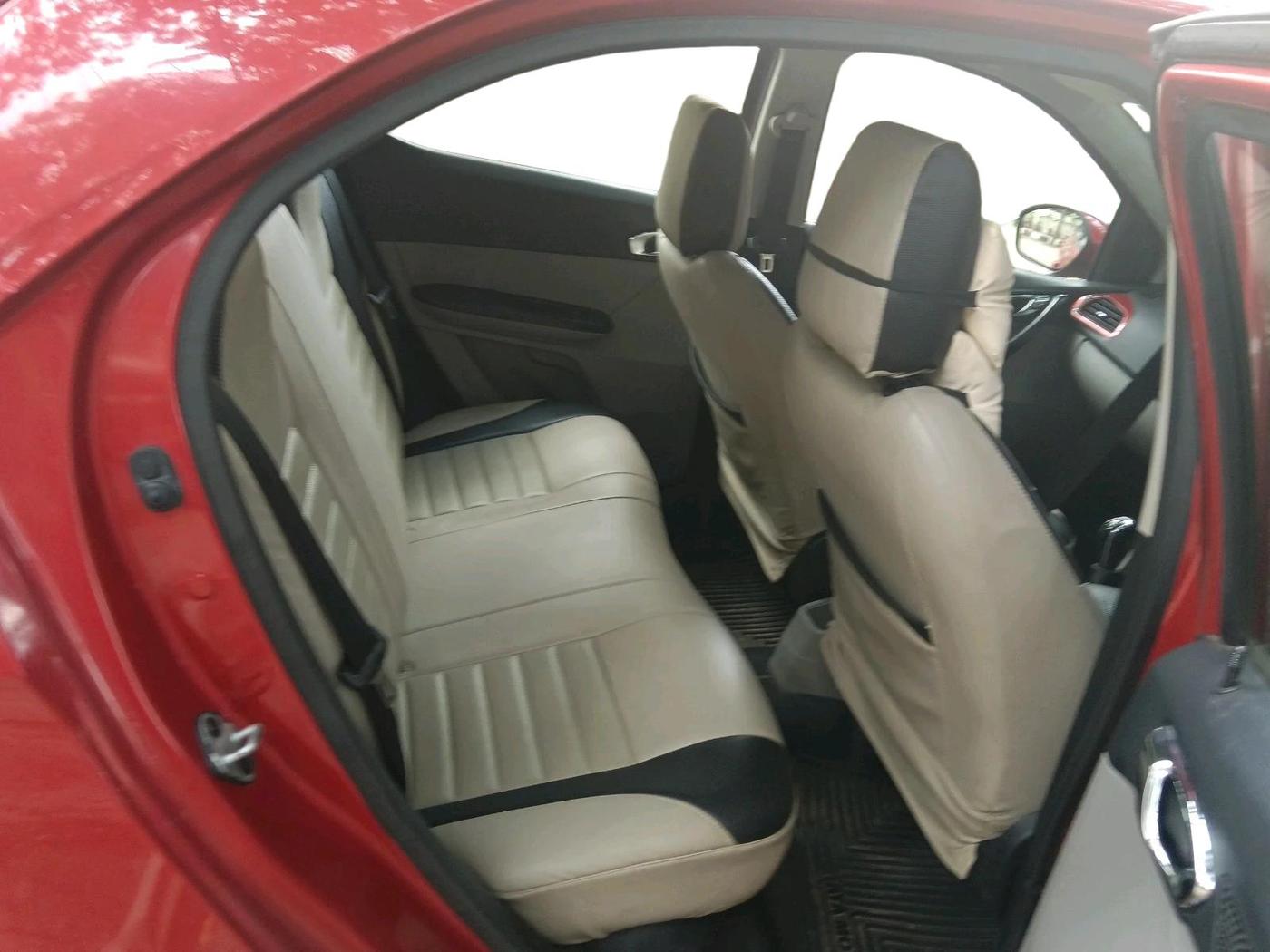 2016 Tata Tiago XZ PETROL, Petrol, Manual, 1,10,491 km, interior
