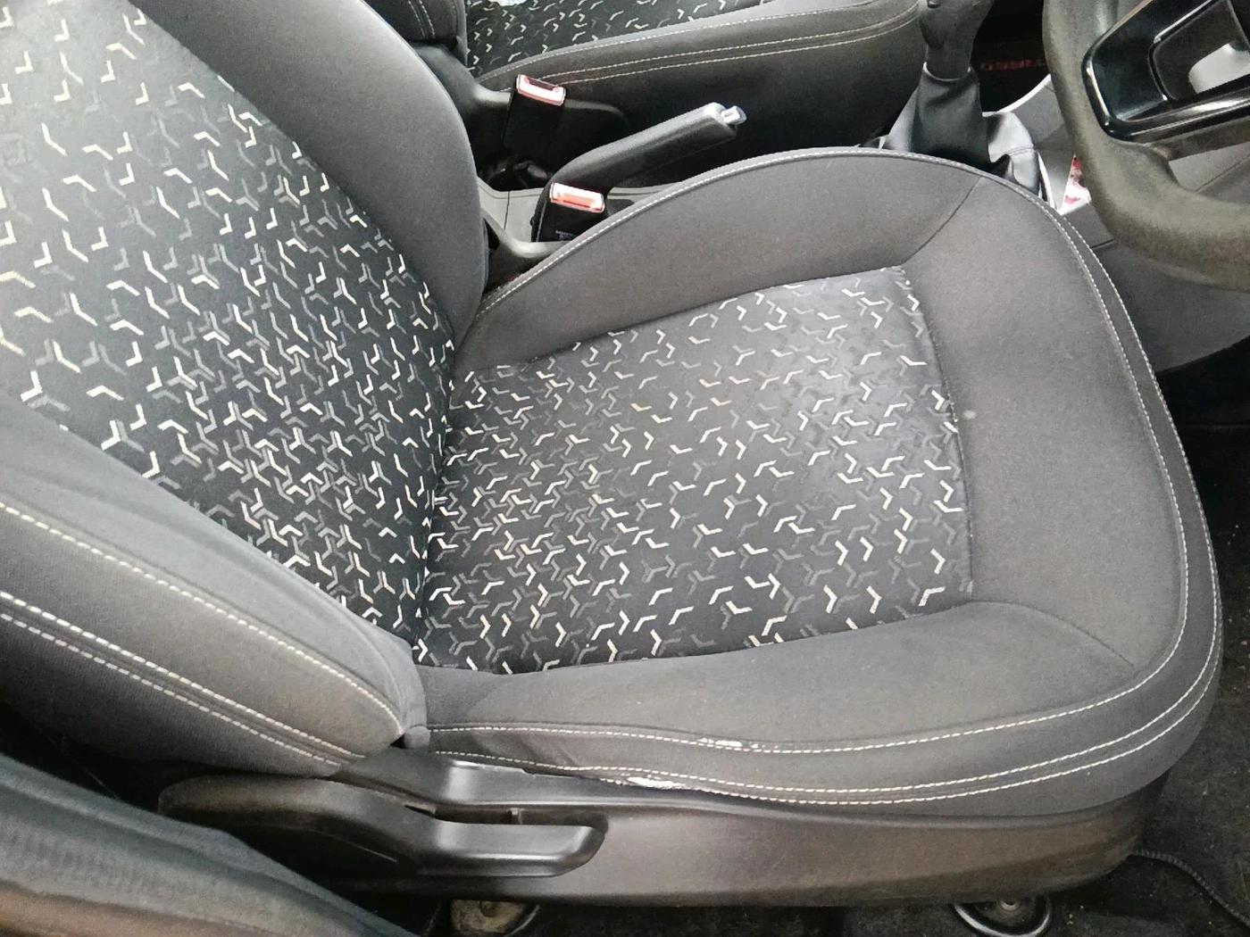 2021 Tata Tiago XT PETROL, Petrol, Manual, 45,220 km, interior